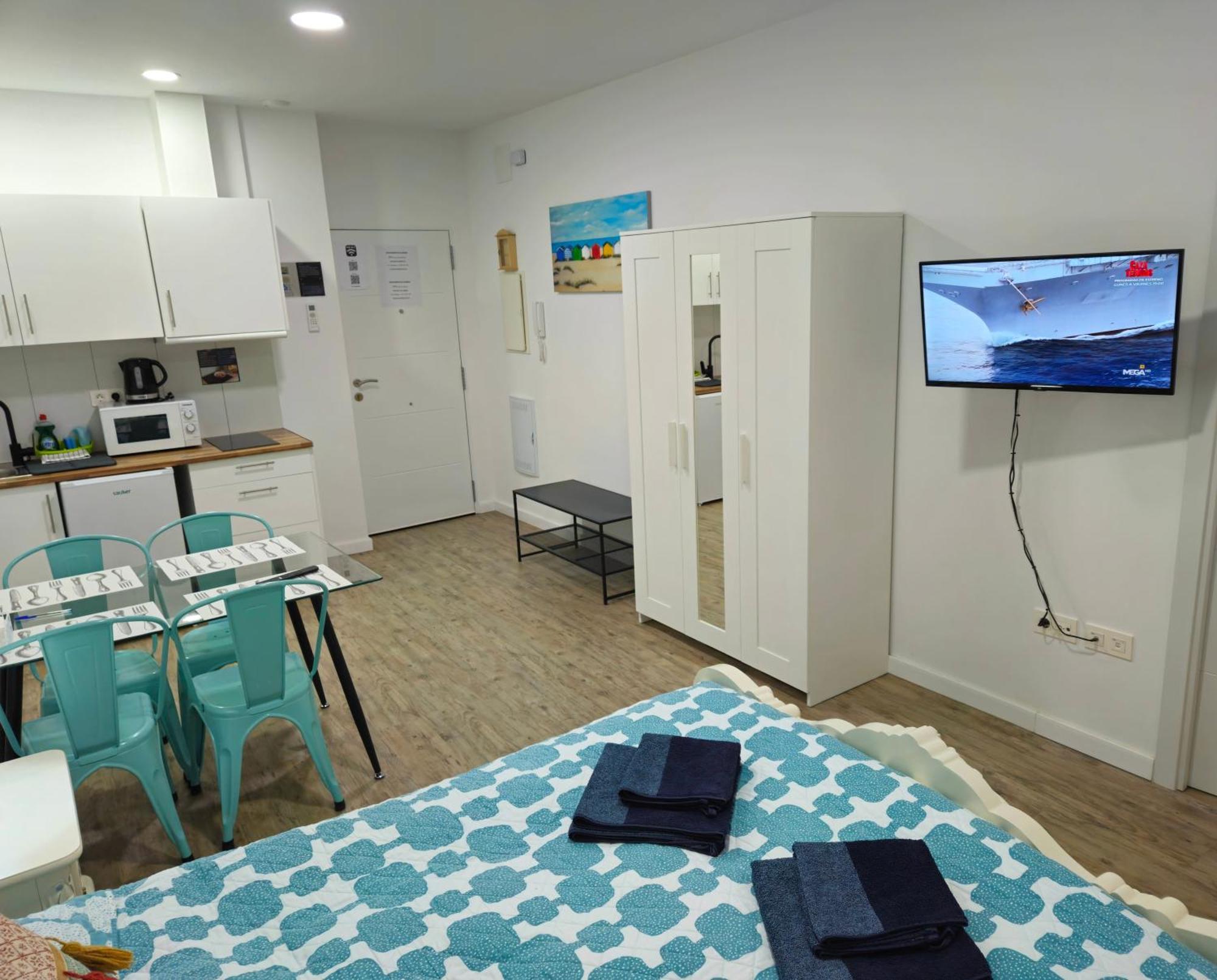 Apartamentos Elemar Free Luggage Storage Málaga Zimmer foto
